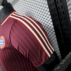 BAYERN DE MUNICH  25/26 HOMBRE TERRACE ICON (VERSIÓN JUGADOR)